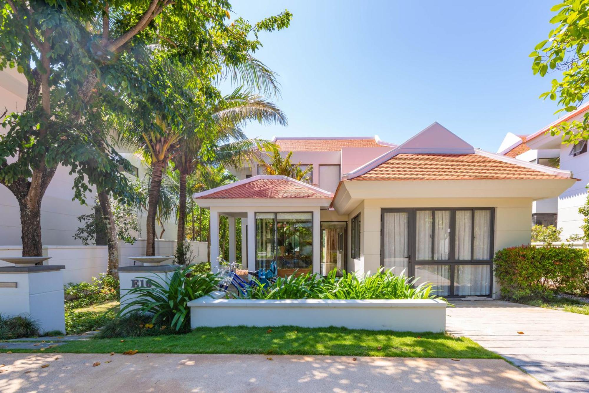 Memories Holiday Beach Villa Da Nang Luaran gambar