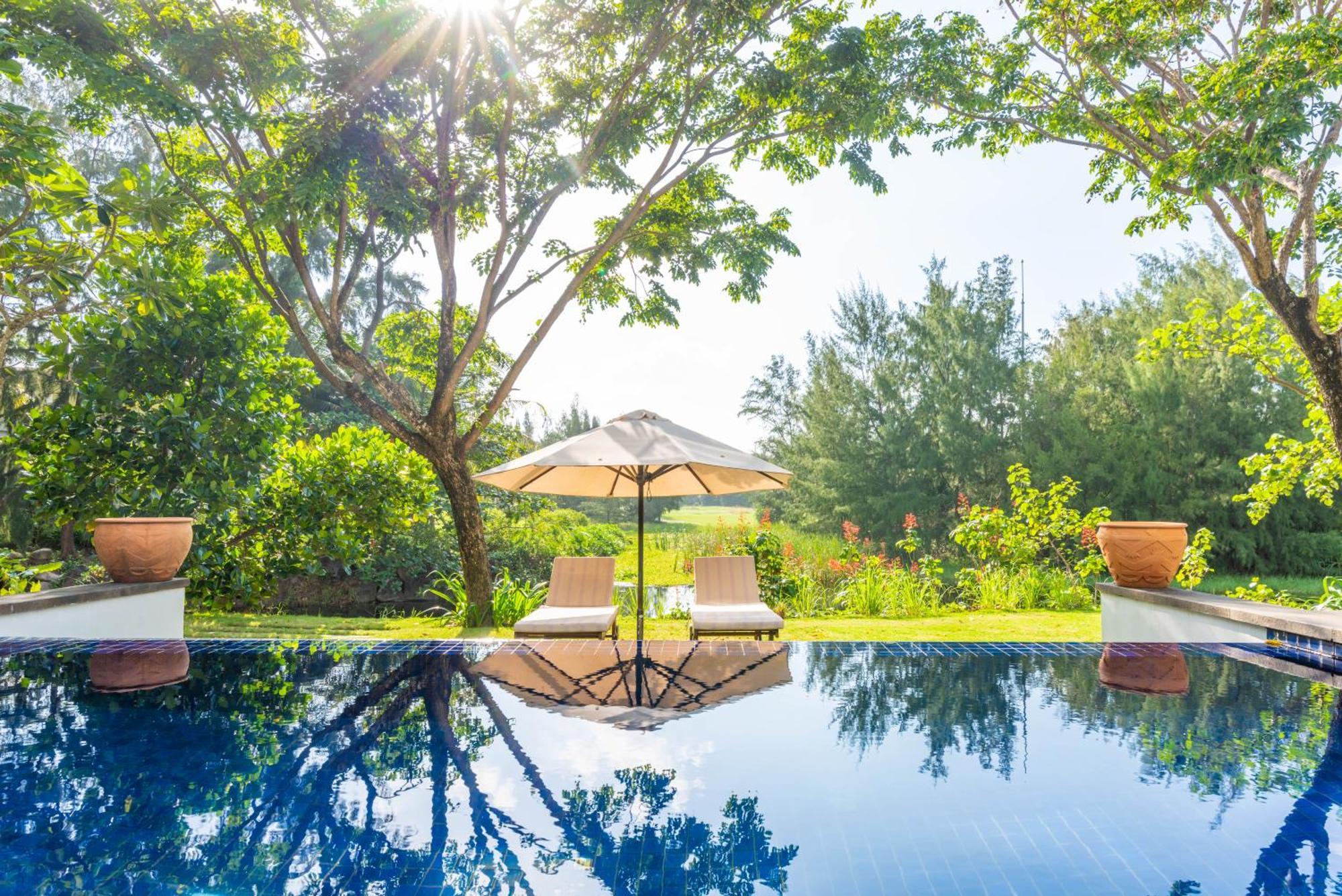 Memories Holiday Beach Villa Da Nang Luaran gambar